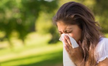 Wenn die Nase läuft und die Augen jucken – Allergischer Schnupfen bei Kindern